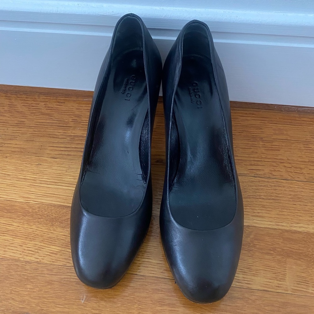 Gucci black heel